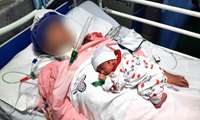مادری که بعلت تصادف در کما بود ، نوزادش را سالم بدنیا آورد.